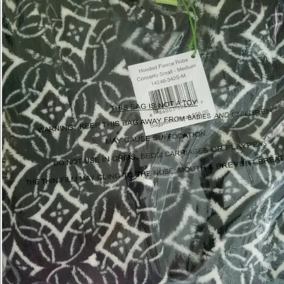 Vera Bradley Hooded Fleece Robe Bathrobe in Concerto  SM/Med Retail $58.00 NWT - Picture 3 of 3